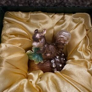Bejeweled Enameled Squirrel on Acorn Trinket Box Figurine w/ Crystals